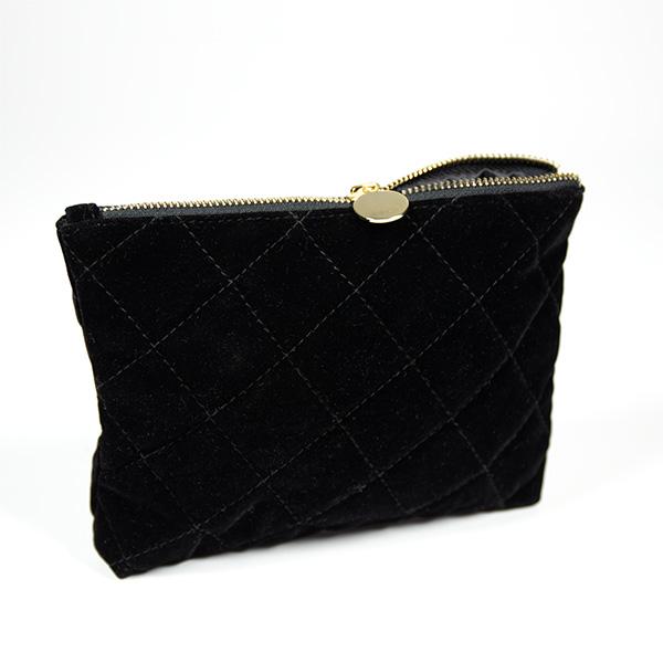 Black Quilted Velvet Pouch 21×2x15cm