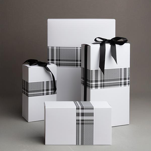 Scatola regalo bianco/scacchi chiusura superiore S